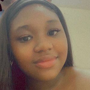 Meet your Posher, Janelle